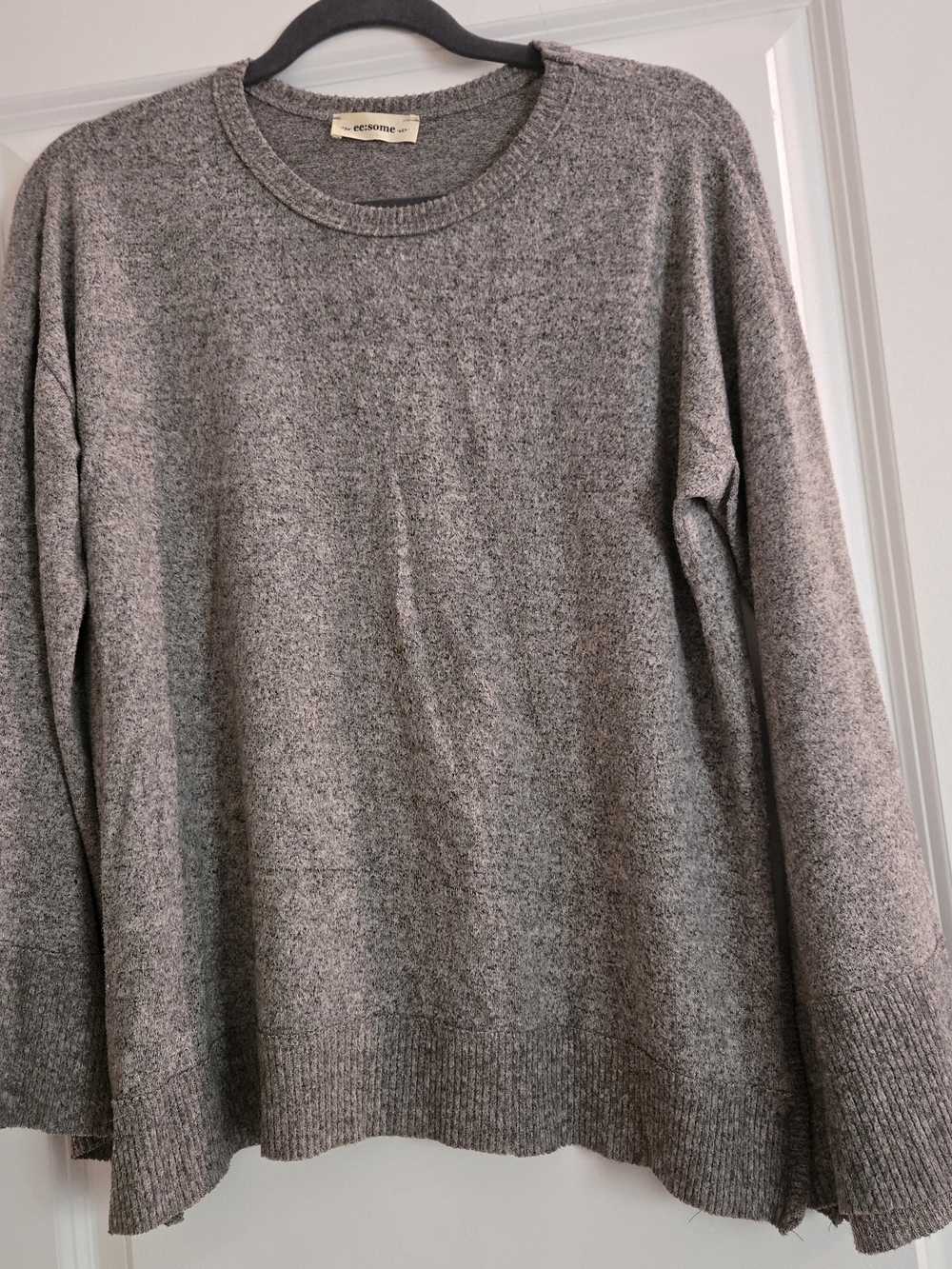 Eddie Bauer Men’s Heather Gray Crewneck Sweater
